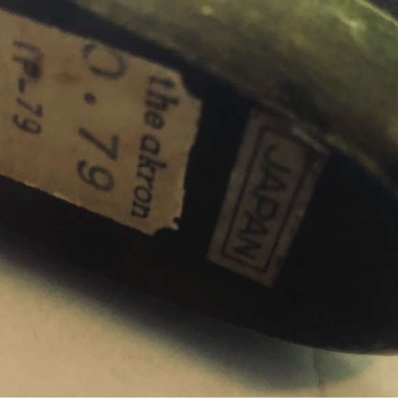 𝑽𝒊𝒏𝒕𝒂𝒈𝒆 𝑭𝒐𝒍𝒌 𝑨𝒓𝒕 𝑳𝒂𝒅𝒚 𝑩𝒖𝒈 𝑺𝒕𝒂𝒑𝒍𝒆𝒓 - Picture 4 of 4